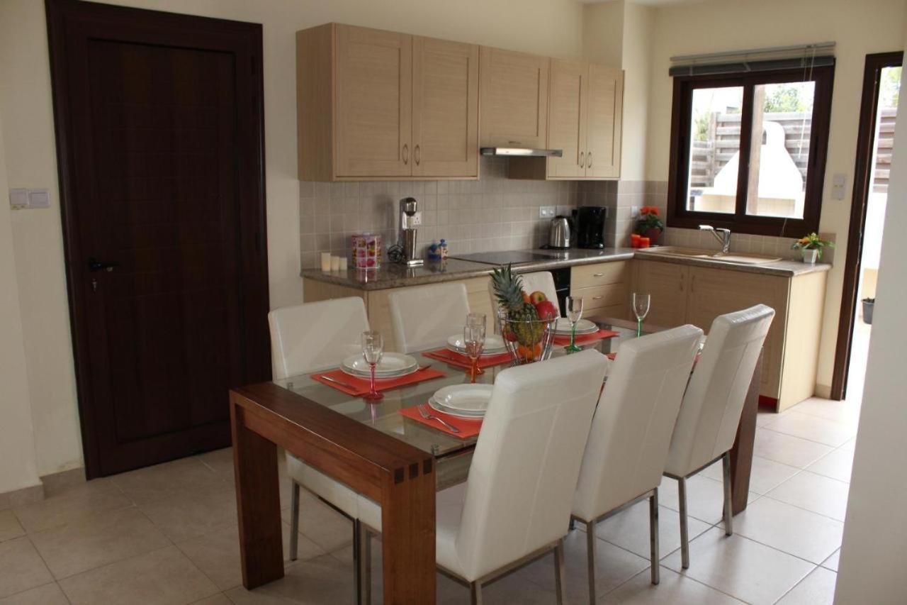 Unique Beach Luxurious Villas Ayia Napa Ngoại thất bức ảnh