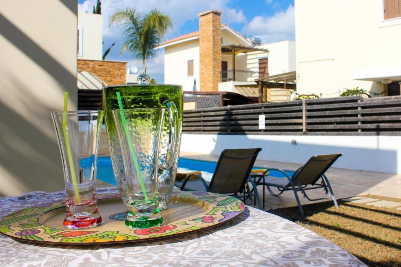 Unique Beach Luxurious Villas Ayia Napa Ngoại thất bức ảnh